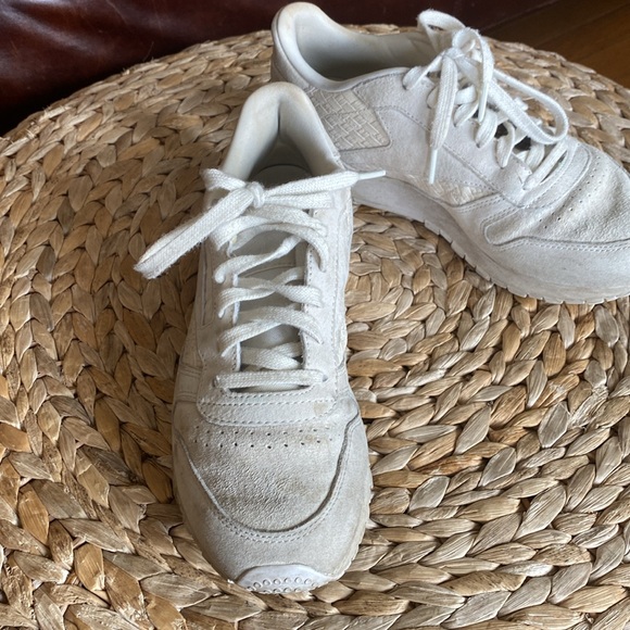 Reebok sneakers - Picture 3 of 5